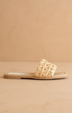 Load image into Gallery viewer, Raffia Slide with Woven Detail