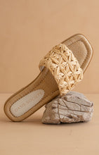 Load image into Gallery viewer, Raffia Slide with Woven Detail