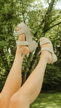 Load image into Gallery viewer, Sunny Day Platform Sandals