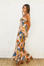 Load image into Gallery viewer, Amalfi Strapless Linen Maxi Dress
