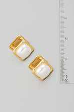 Load image into Gallery viewer, Pearl Square Hinge Drop Earrings
