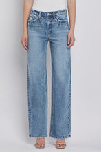 Load image into Gallery viewer, 90s High Rise Wide Leg Jeans
