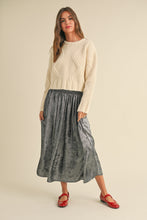 Load image into Gallery viewer, Classic Cream Cable Knit Sweater
