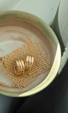 Load image into Gallery viewer, Ribbed Hoop Stud Earrings - Gold
