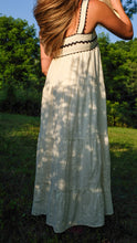 Load image into Gallery viewer, Deeper Well Tiered Maxi Dress
