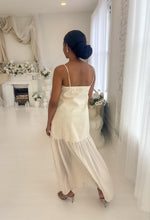 Load image into Gallery viewer, Honey Linen Maxi Dress
