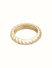 Load image into Gallery viewer, Chunky Twist Ring - Gold
