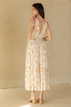 Load image into Gallery viewer, Lily Floral Maxi Dress
